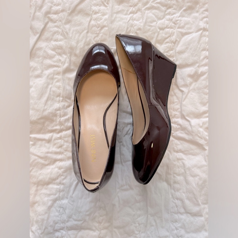 $10, $15, $20 Shoes! Nine West Maroon Platform Heels - New Never Worn